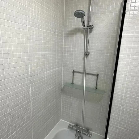 Large House - Free Parking - Centre Location Harrogate